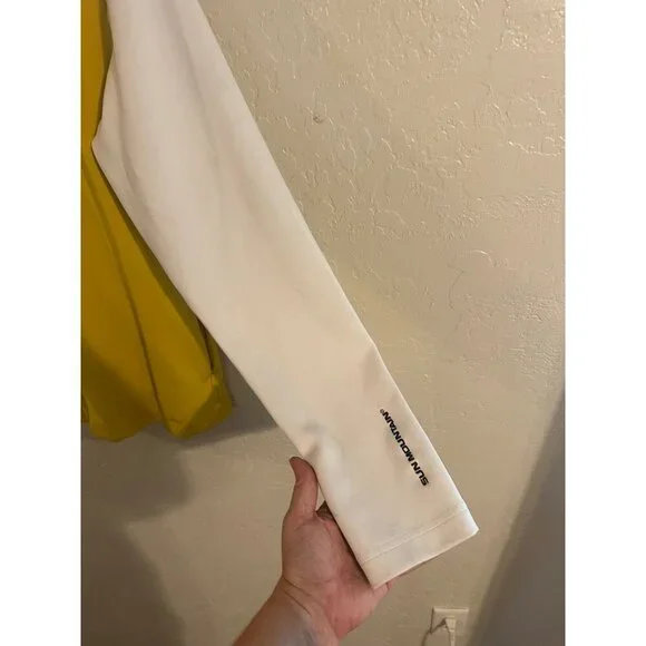 Y Sun Mountain Yellow & White Colorblock Long Sleeved Zip Up Athletic Jacket - Picture 3 of 11